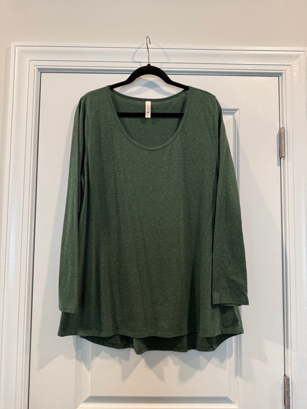 LuLaRoe Long-Sleeve Scoop Neck Top in Deep Green